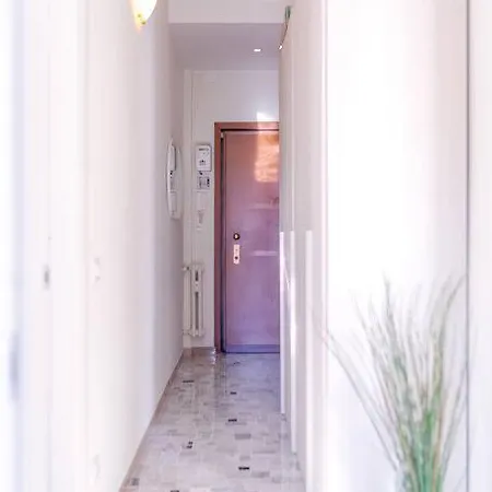 Navigli - Downtown - Duomo Spacious Two Bedroom Apartment - Close To Metro - Ac - Wi-Fi Milão Exterior foto